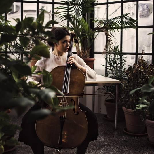 Anna Herrmann - Cello . ©Robert Herrmann